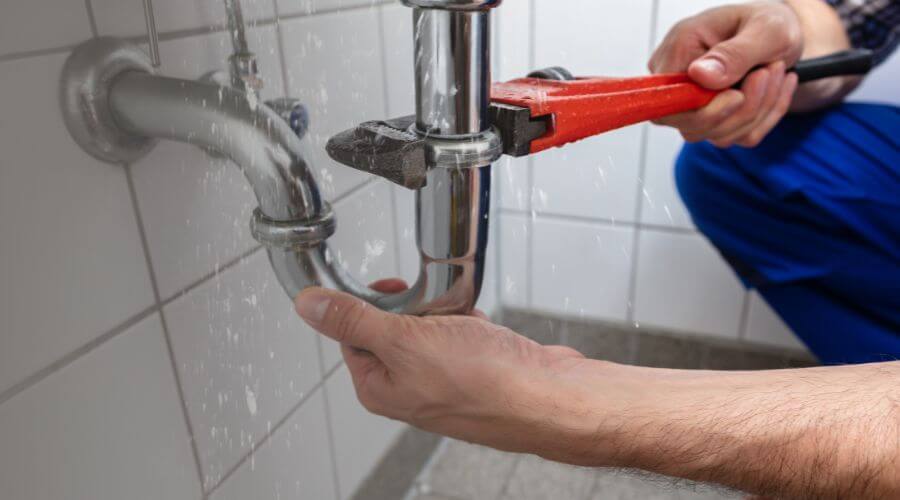 Professional emergency plumbing in Manderson, WY